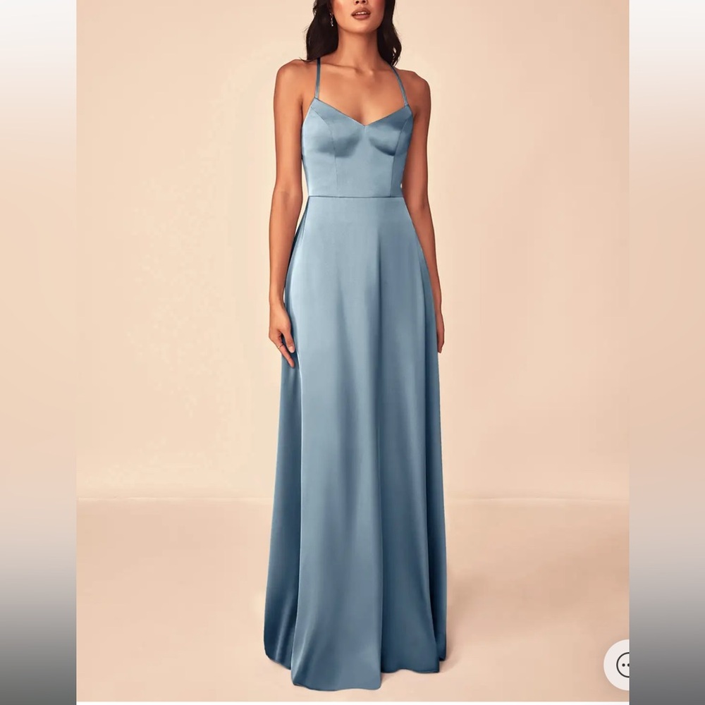 Elegant Blue Evening Gown